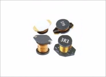 從手機(jī)顯示器上看，谷景強(qiáng)大的非屏蔽貼片電感生產(chǎn)能力